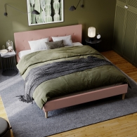 łóżko tapicerowane z guzikami na zagłówku - 37