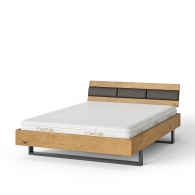 Łóżko dębowe z tapicerowanym elementem na zagłówku - 2
